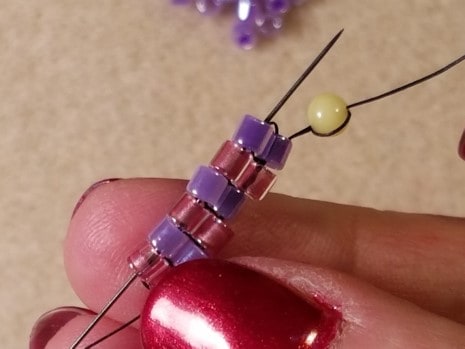 Bead Weaving 101 – Square Stitch Basics – The Alluring Bead Boutique
